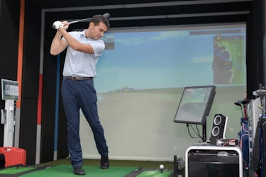 Tee Up a Good Time at These 10+ YDH Golf Simulators